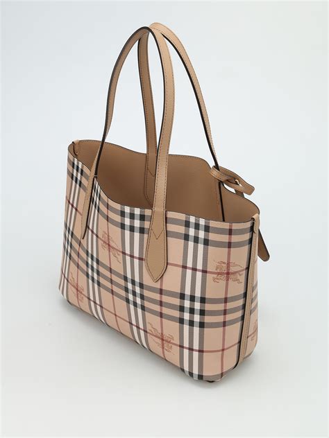 Results for burberry tote bags 